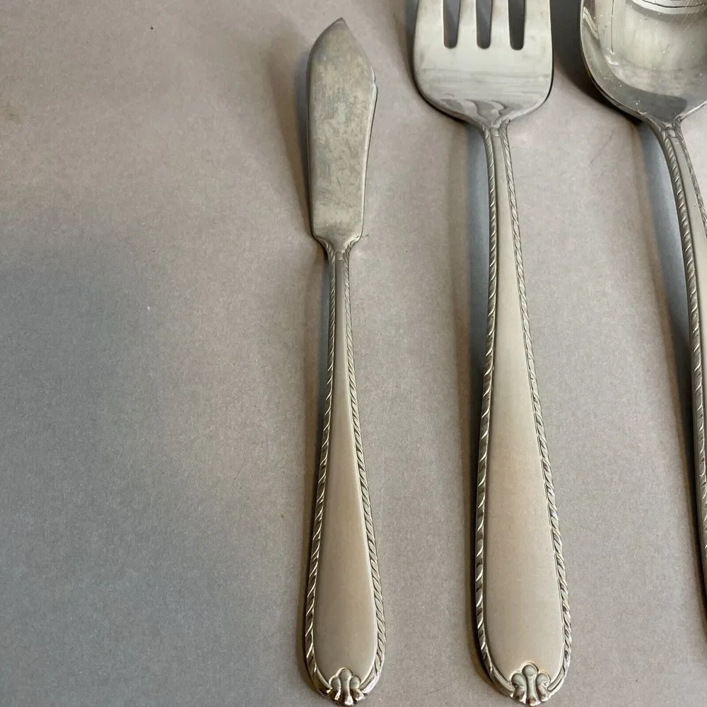 Hampton Rachelle Frost Serving Set - 4 Piece Stainless Flatware‎ 18/10 KOREA